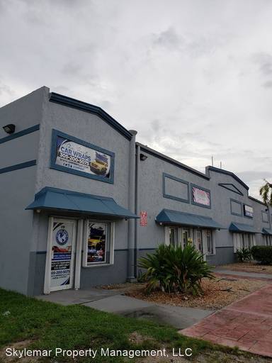 Main picture of 670 NW 112th St