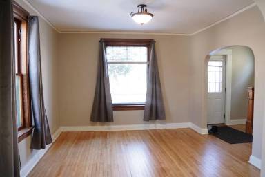 Main picture of 101 S 18th Ave E