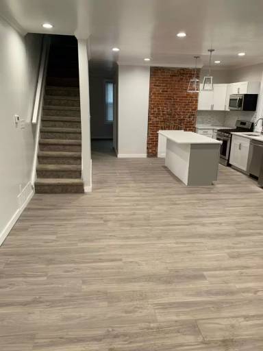 Main picture of 727 Wills St