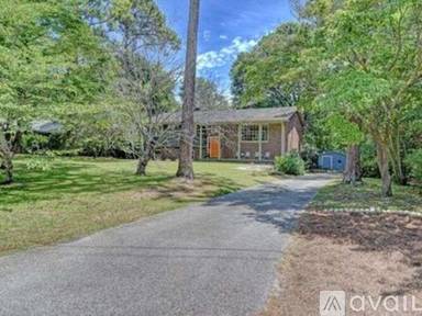 Main picture of 821 Cascade Rd