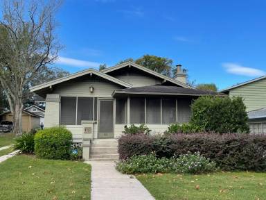 Main picture of 813 Mississippi Ave