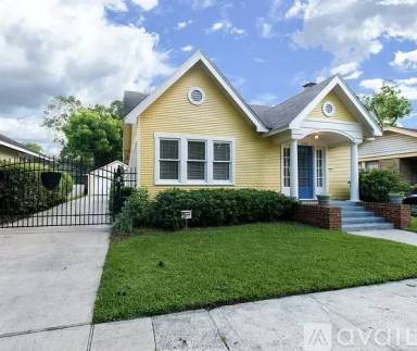 Main picture of 4027 Pineridge St