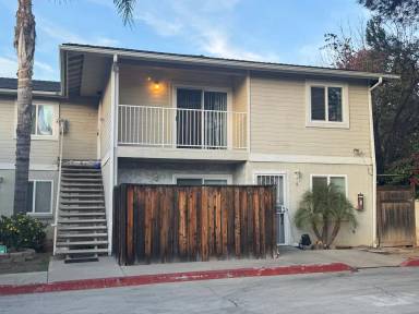 Main picture of 980 E Chase Ave
