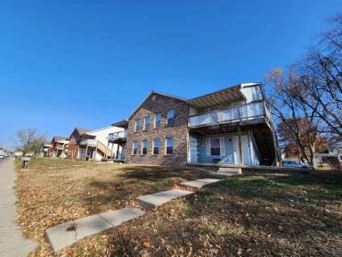Main picture of N 25th St Building 3