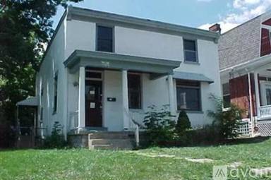 Main picture of 749 Wells St