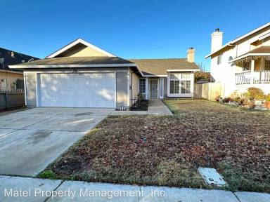Main picture of 1801 Coventry Garden Way