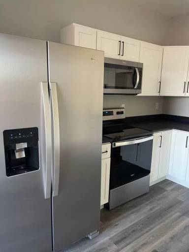 Main picture of 182 Schneider Blvd