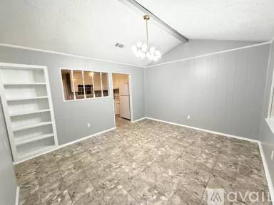 Main picture of 525 11th Ave