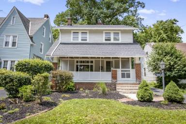 Main picture of 20101 Green Oak Dr