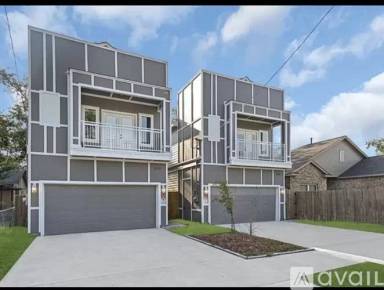 Main picture of 2116 Sam Wilson St