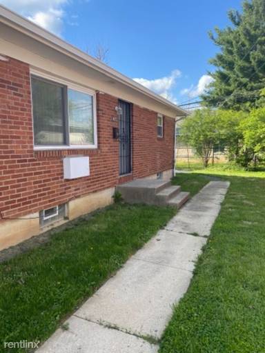 Main picture of 4072 Carlton Ave