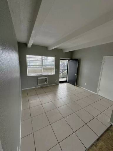 Main picture of 5261 Alhambra Drive