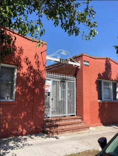 Main picture of 1151 Daisy Ave