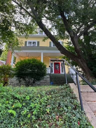 Main picture of 1705 Edenside Ave