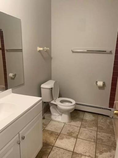 Main picture of 1305 W 9 Mile Rd