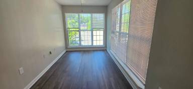 Main picture of 906 Howard St