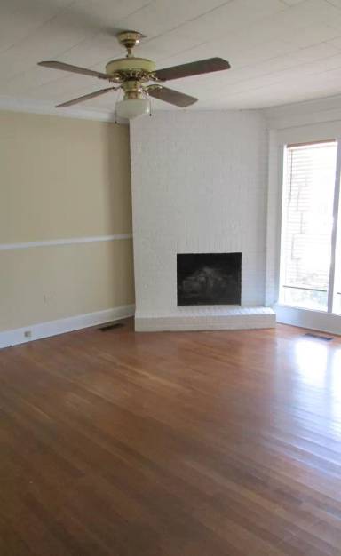 Main picture of 512 McAdenville Rd