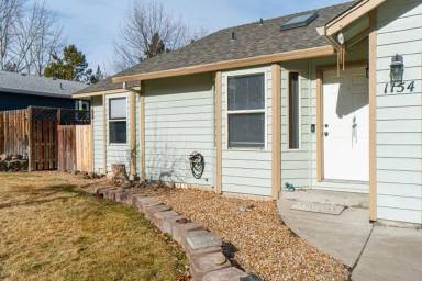 Main picture of 1154 NE Ulysses Dr