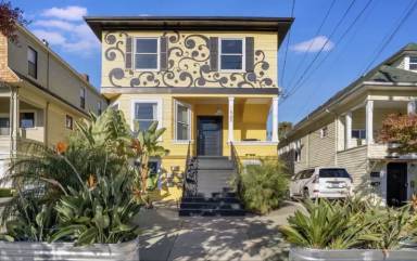 Main picture of 1525 Broadway