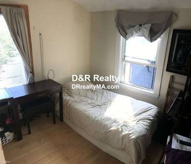 Main picture of 69 Bonair St