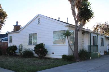 Main picture of 827 33rd St