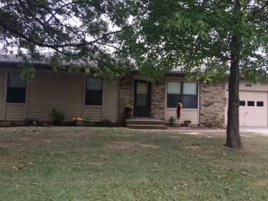Main picture of 1008 N Walleye St
