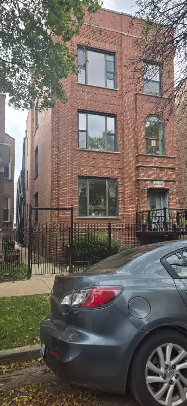 Main picture of 2539 W Cortez St