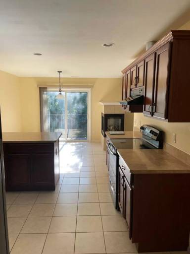 Main picture of 3492 Eagle Creek Dr