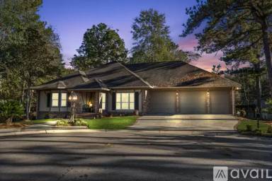 Main picture of 27 Classic Woods Dr