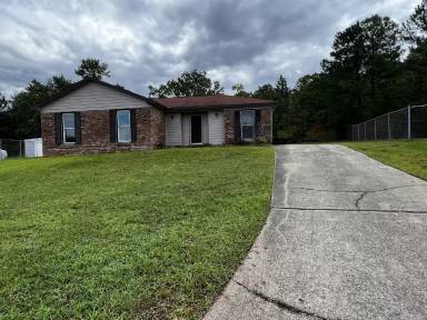 Main picture of 6924 Cove Cir