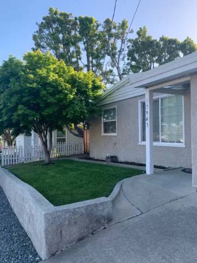 Main picture of 17959 Redwood Rd