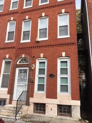 Main picture of 1000 Bennett Pl