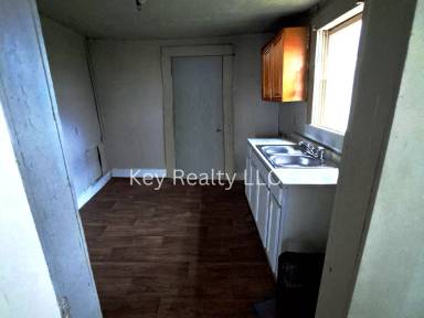 Main picture of 1601 Dallas Ave