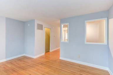 Main picture of 205 Sunrise Ln