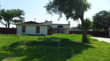 Main picture of 1500 E Saint Francis Ave