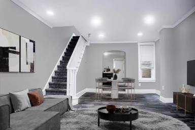Main picture of 2348 Moore St