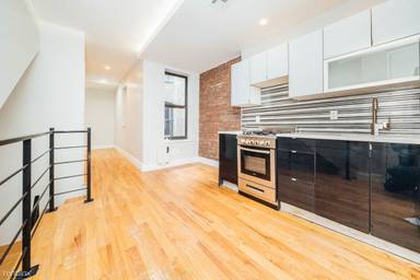 Main picture of 873 Knickerbocker Ave