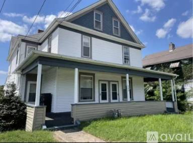 Main picture of 205 Elm Ave