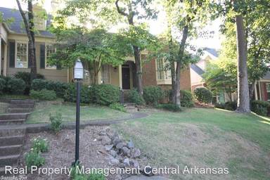 Main picture of 40 Windsor Ct