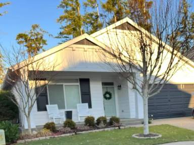 Main picture of 4184 SW Stanwick Way