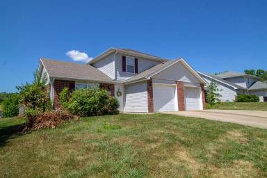 Main picture of 1415 N Frideriki Dr