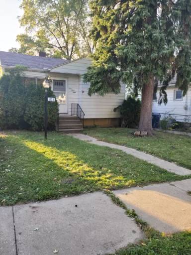 Main picture of 938 Stocker Ave