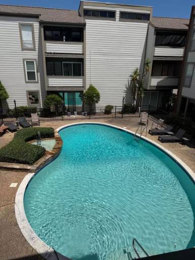 Main picture of Lake Condominiums