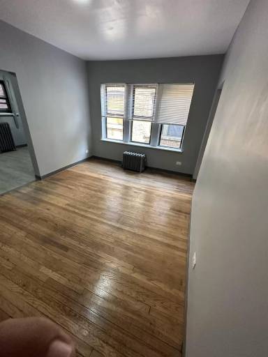 Main picture of 7200-04 S Lowe Ave