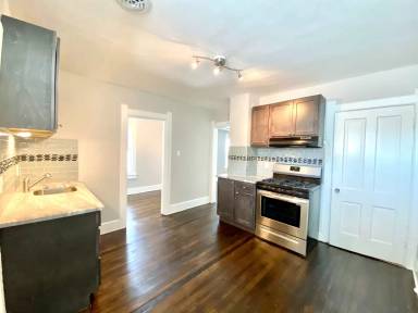 Main picture of 1209-09B E Kane Pl