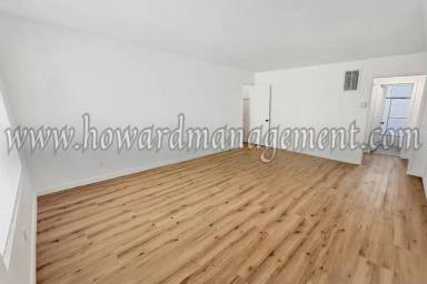 Main picture of 1560 S Saltair Ave