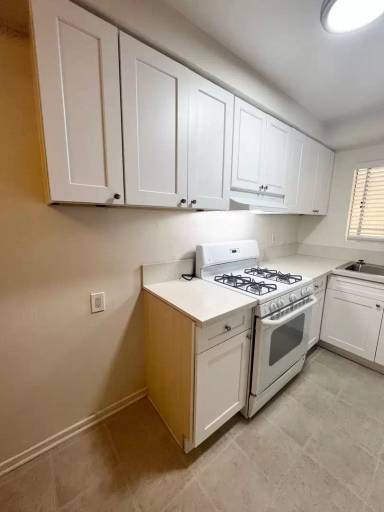 Main picture of 4029 W 138th St