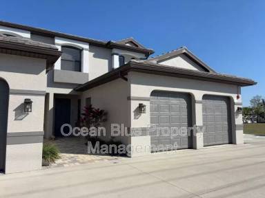 Main picture of 421 SW 47th Ter