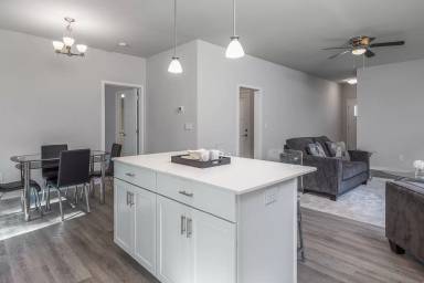 Main picture of 4732 167th St