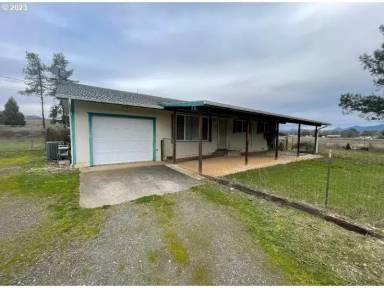 Main picture of 237 Spike Ct